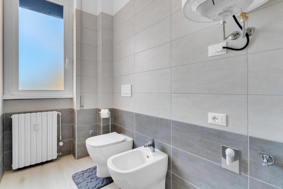 Apartment Metro M2 Famagosta-appartamento X5-self Check-in *