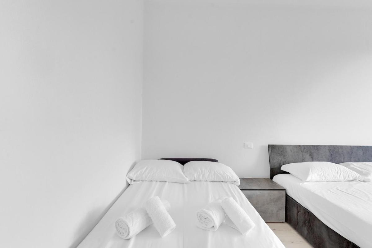 Metro M2 Famagosta-appartamento X5-self Check-in Apartment Mailand